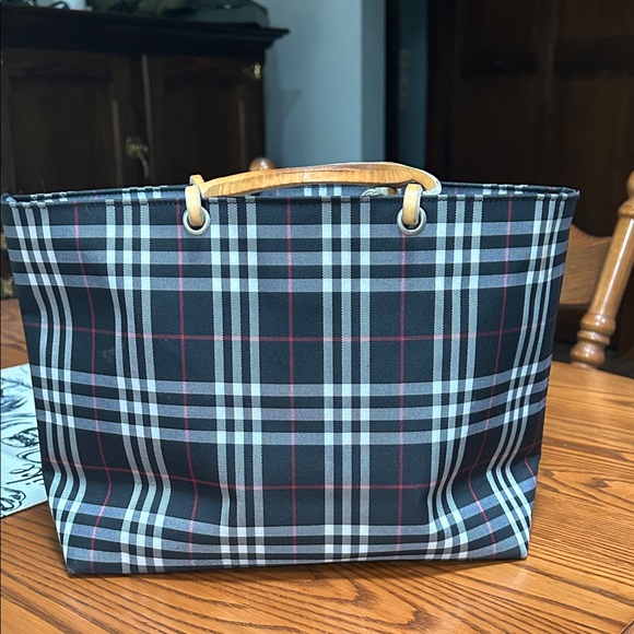 Plaid Tote Bag with Tan Handles - Picture 3 of 11